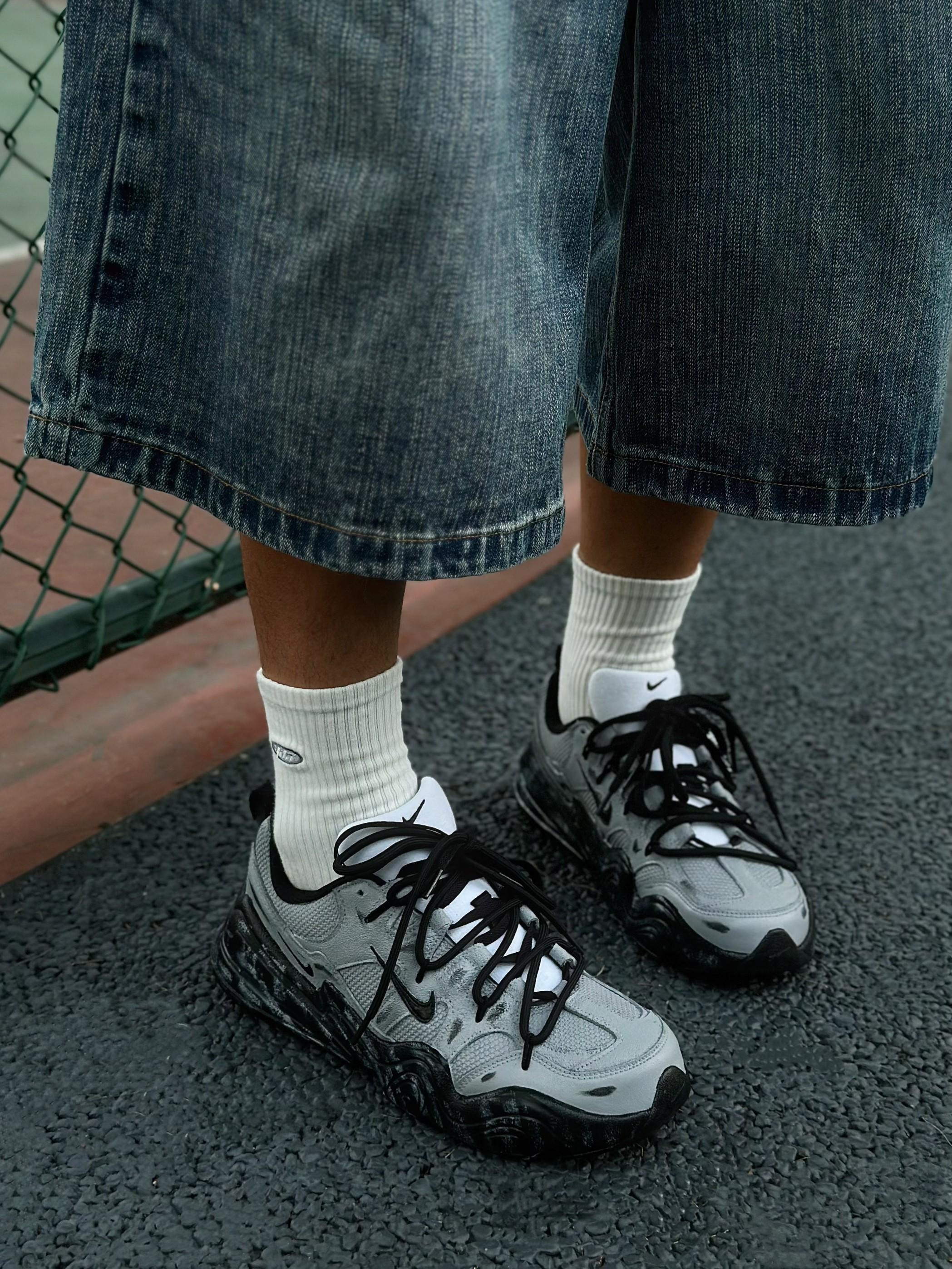 灰黑秩序!机能风老爹鞋太适合秋冬了!